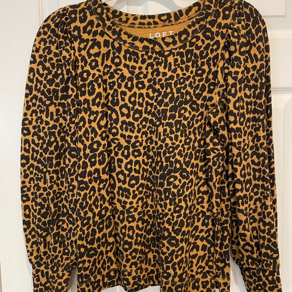 LOFT Size S Black & Tan Animal Print Top